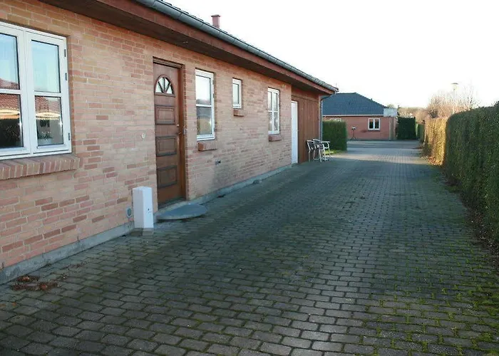 Bed and breakfast Mejrup 2*